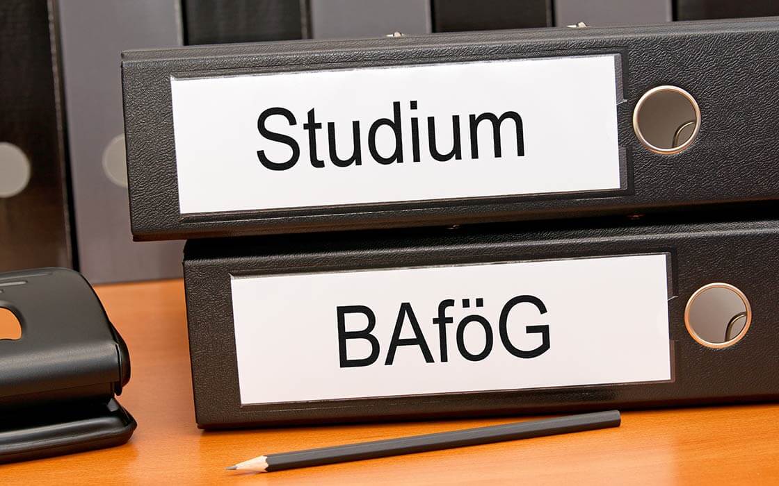 BAföG Reform © 2022 Adobe Stock