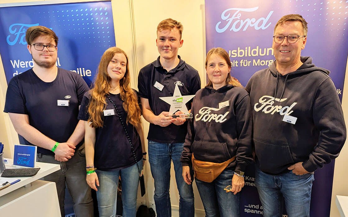 Preisverleihung des Stuzubi Stars für die Ausbildungsmesse Düsseldorf Stuzubi Berufsporträt auf YouTube, Ausbildung Mechatroniker*in © Stuzubi GmbH