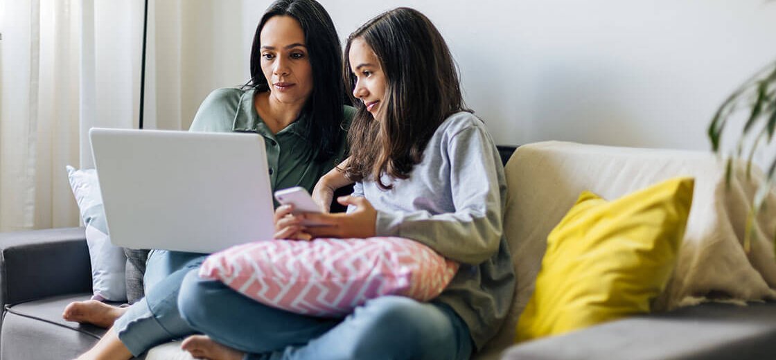 Online-Test Ausbildung oder Studium finden © Adobe Stock